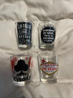 Las Vegas Souvenir Shot Glass Set - Black, Red, Yellow